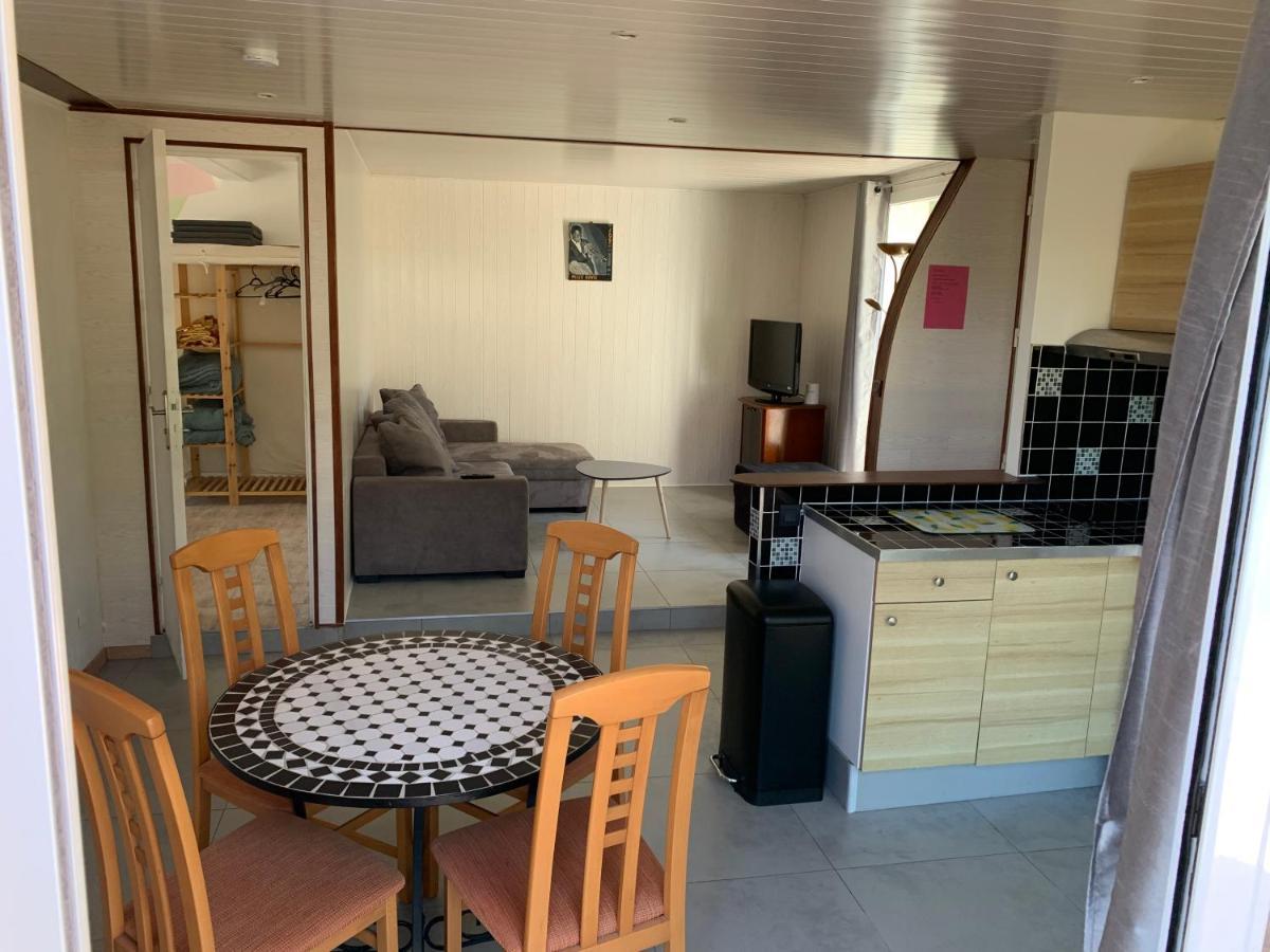 Magnifique Bas De Villa Deux Chambres Situe Pres Des Plages Et Du Golf Saint-Briac-sur-Mer Exteriör bild