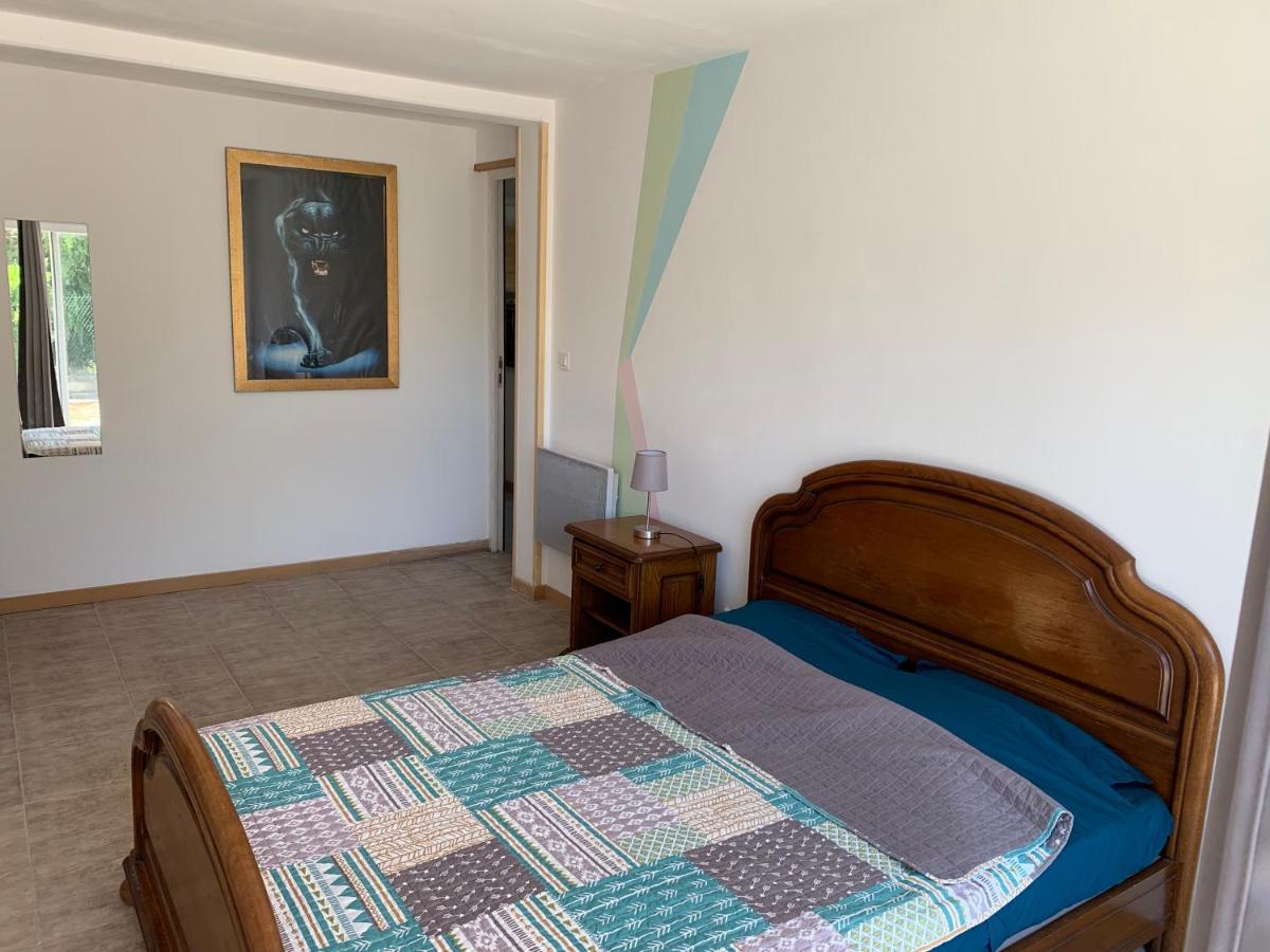 Magnifique Bas De Villa Deux Chambres Situe Pres Des Plages Et Du Golf Saint-Briac-sur-Mer Exteriör bild