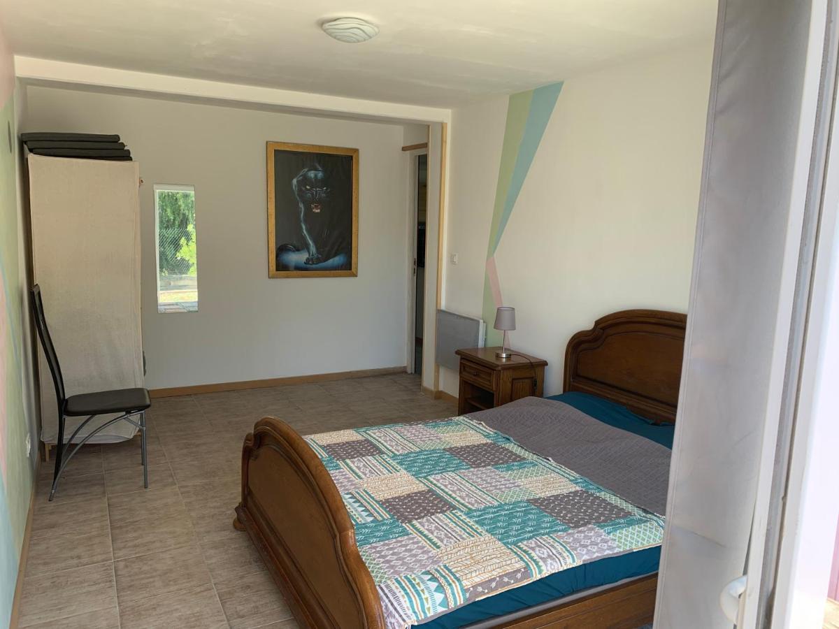 Magnifique Bas De Villa Deux Chambres Situe Pres Des Plages Et Du Golf Saint-Briac-sur-Mer Exteriör bild