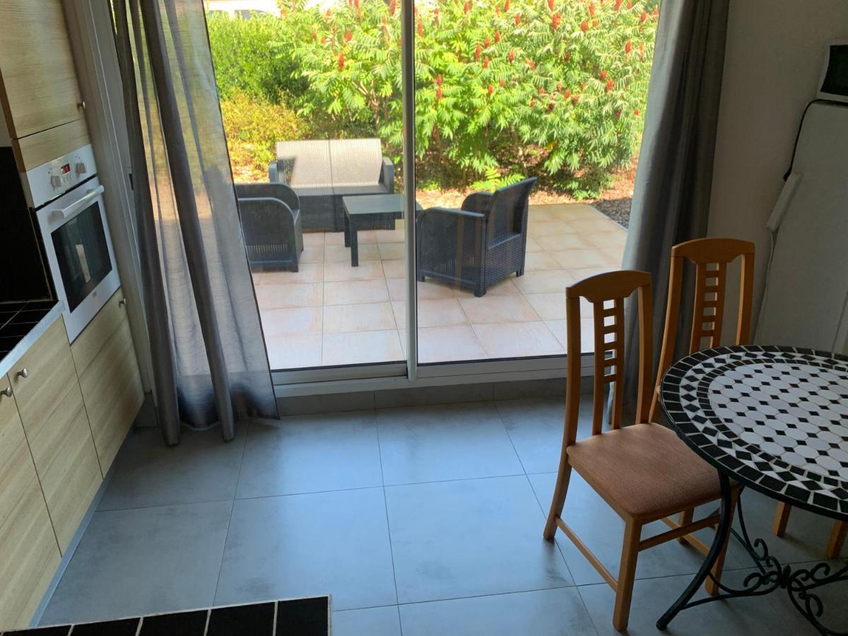 Magnifique Bas De Villa Deux Chambres Situe Pres Des Plages Et Du Golf Saint-Briac-sur-Mer Exteriör bild